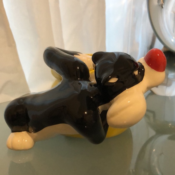 Tweety and Sylvester Plant Potter NWOT - Picture 8 of 9